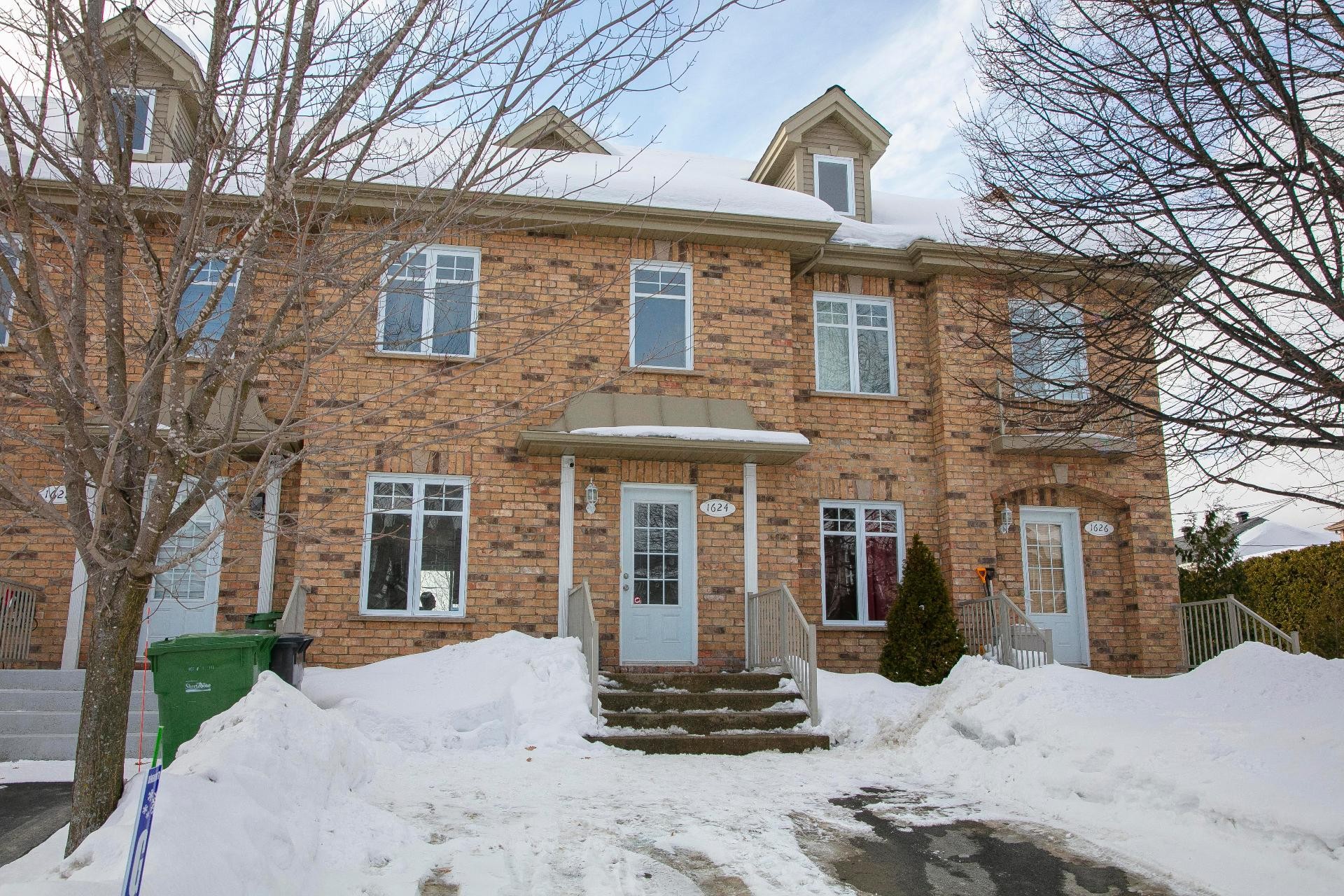 









1624


Rue Monti

,
Sherbrooke (Brompton/Rock Forest/Saint-Élie/Deauville),




QC
J1N0K9

