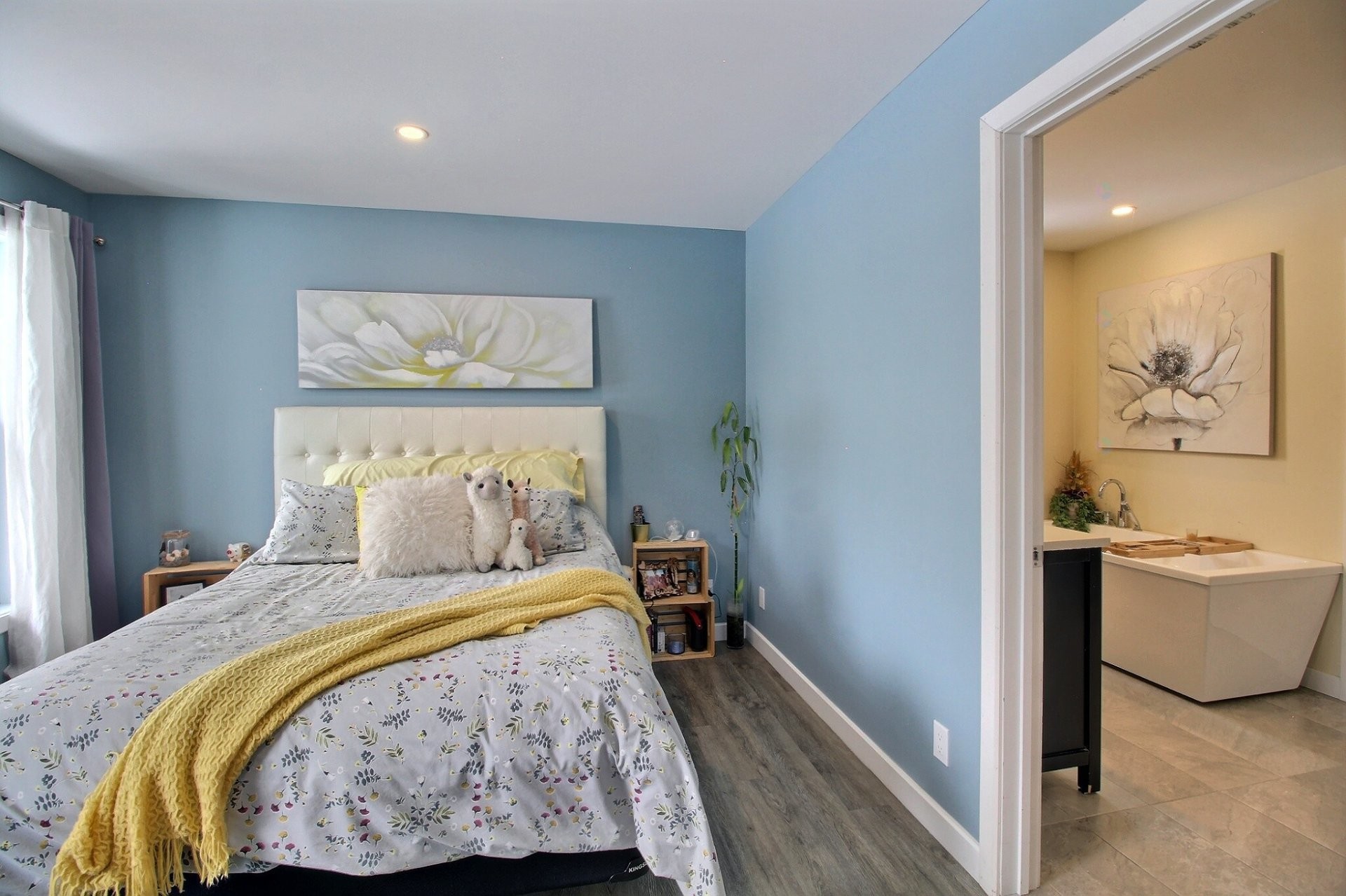 









340


Ch. Hamel

,
Sherbrooke (Brompton/Rock Forest/Saint-Élie/Deauville),




QC
J1R0P7

