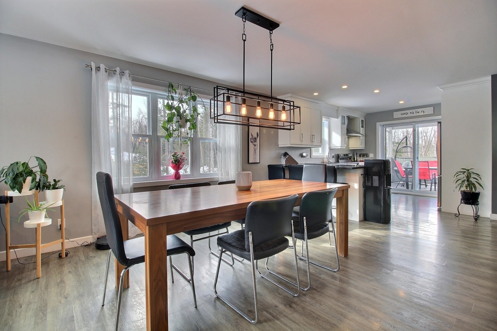 









340


Ch. Hamel

,
Sherbrooke (Brompton/Rock Forest/Saint-Élie/Deauville),




QC
J1R0P7

