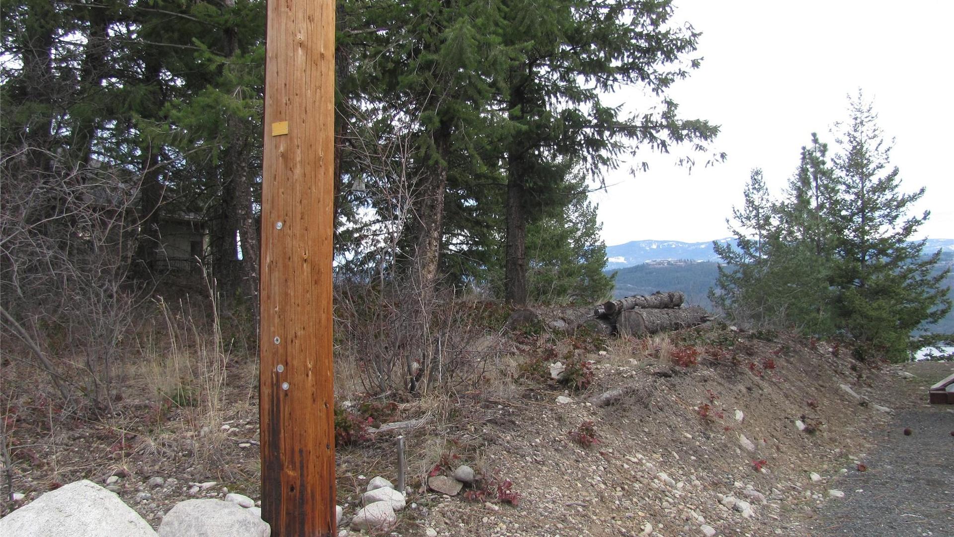 












Crown

Crescent,
Vernon,







BC
V1B 4A2

