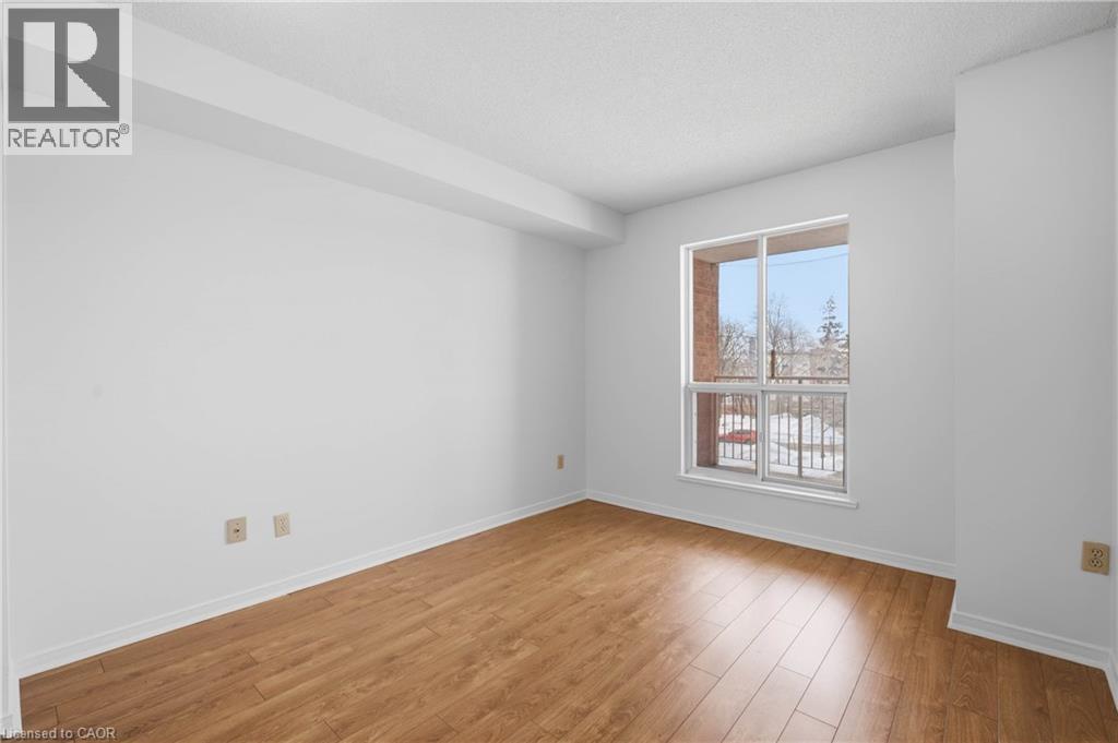 












1414 KING Street E Unit# 302

,
Kitchener,




Ontario
N2G4T8

