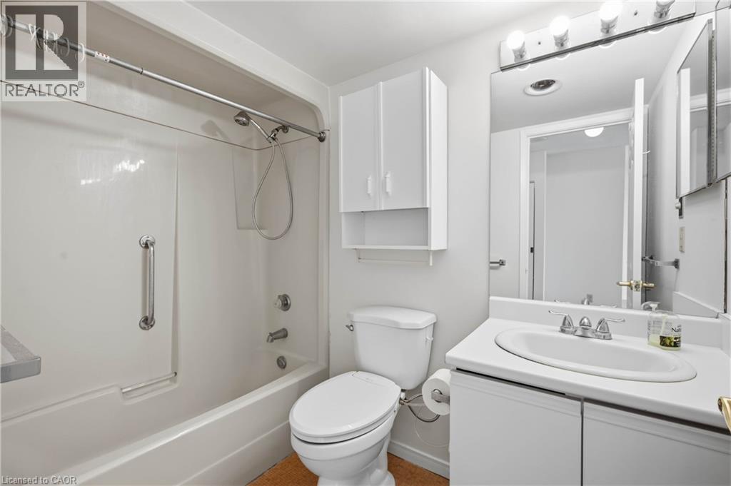 












1414 KING Street E Unit# 302

,
Kitchener,




Ontario
N2G4T8

