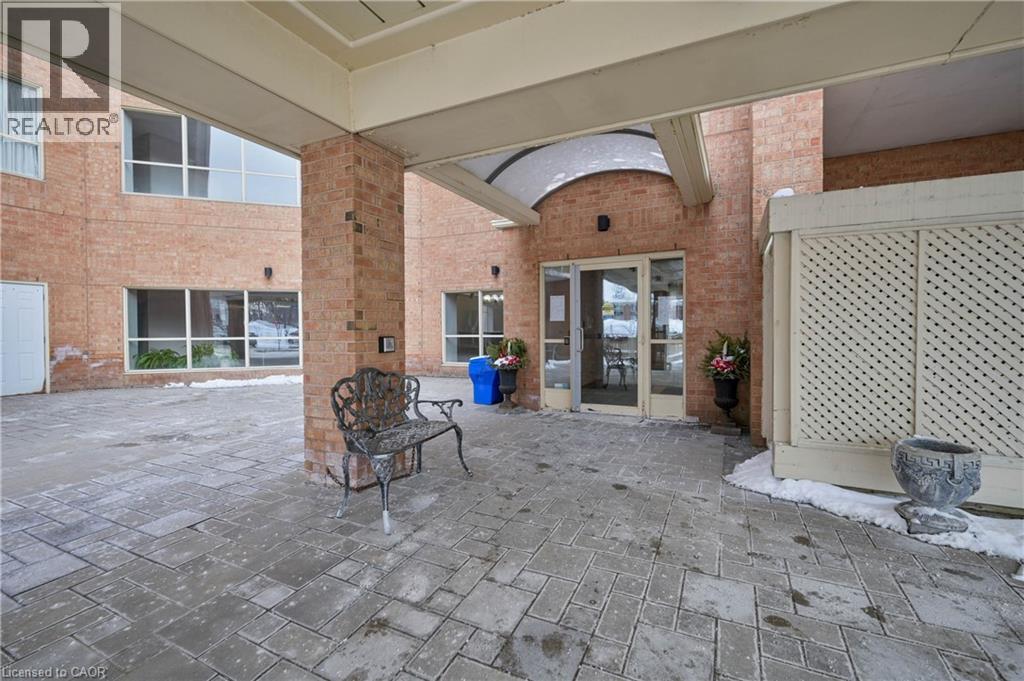 












1414 KING Street E Unit# 302

,
Kitchener,




Ontario
N2G4T8

