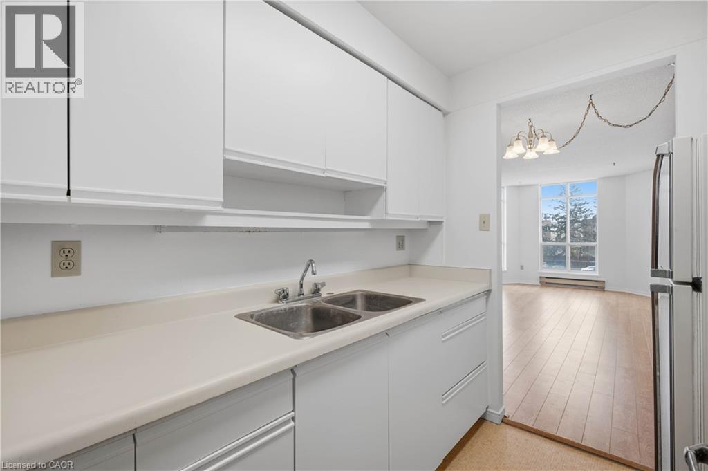 












1414 KING Street E Unit# 302

,
Kitchener,




Ontario
N2G4T8

