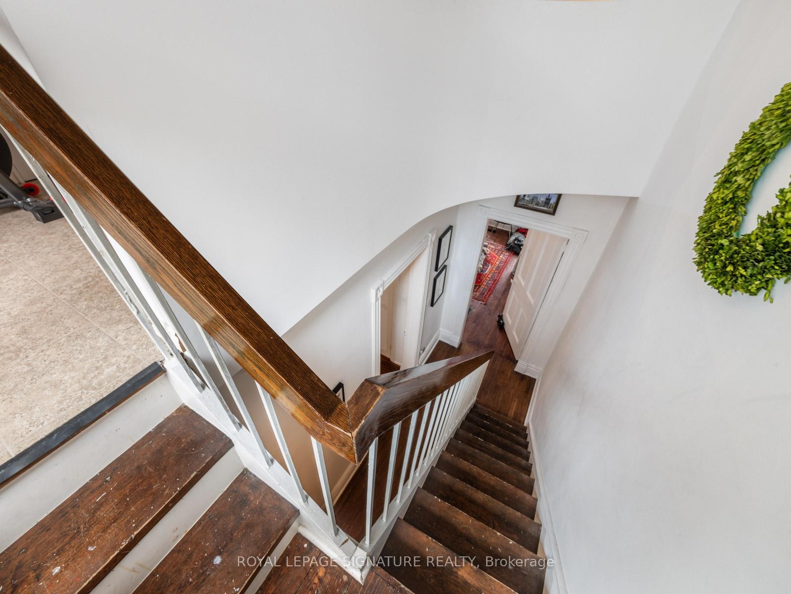 









14


Tranby

Avenue,
Toronto,




ON
M5R 1N5

