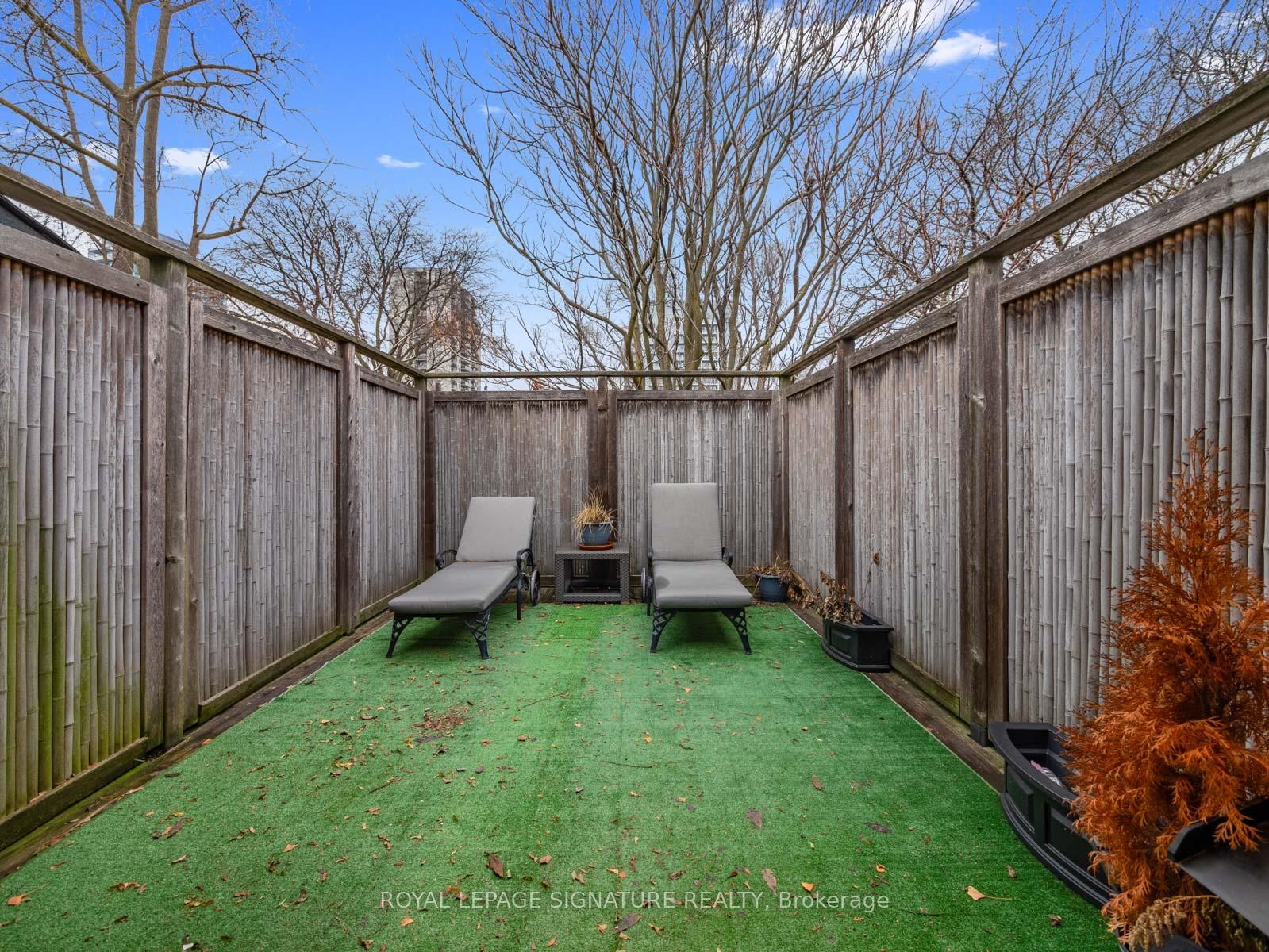 









14


Tranby

Avenue,
Toronto,




ON
M5R 1N5

