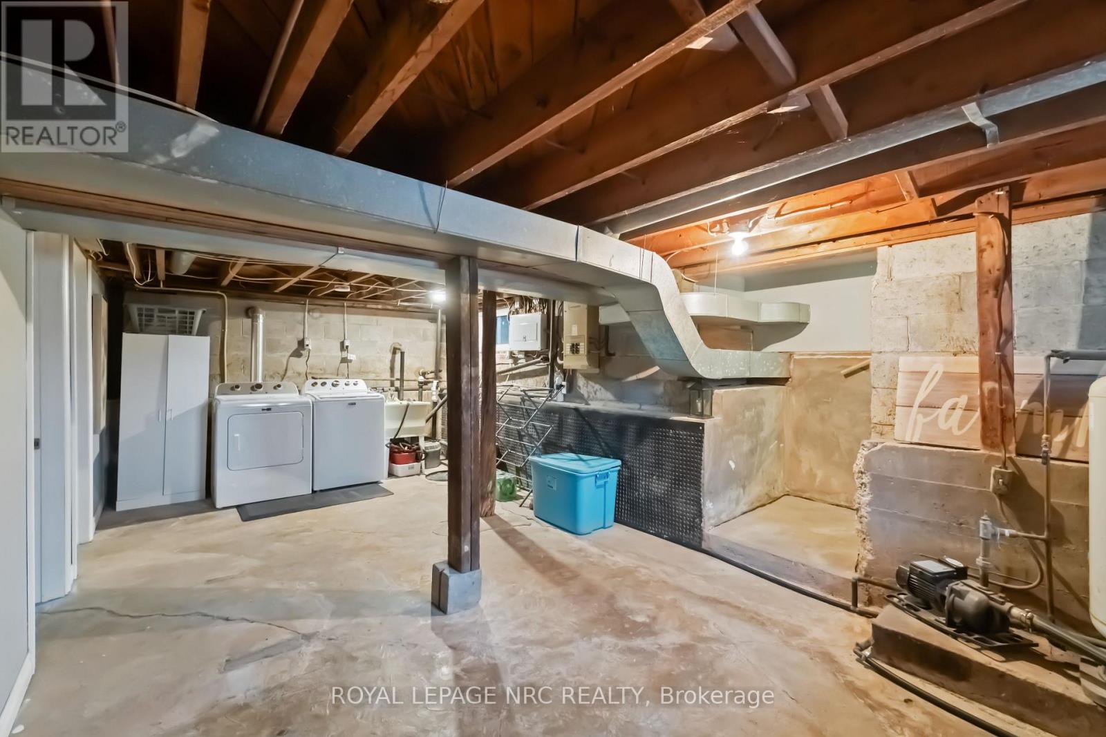 












3406 BOWEN ROAD

,
Fort Erie (Stevensville),




Ontario
L0S1S0

