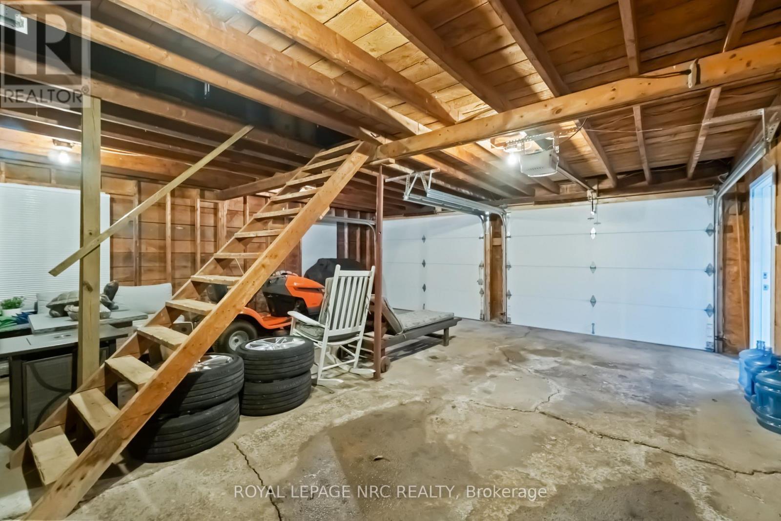 












3406 BOWEN ROAD

,
Fort Erie (Stevensville),




Ontario
L0S1S0

