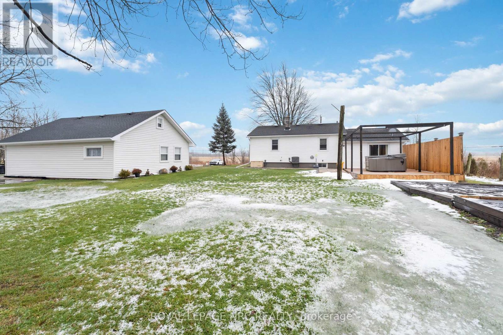 












3406 BOWEN ROAD

,
Fort Erie (Stevensville),




Ontario
L0S1S0

