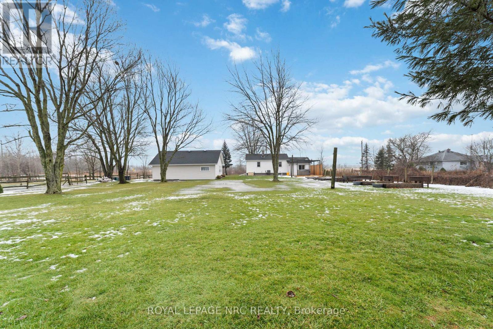 












3406 BOWEN ROAD

,
Fort Erie (Stevensville),




Ontario
L0S1S0

