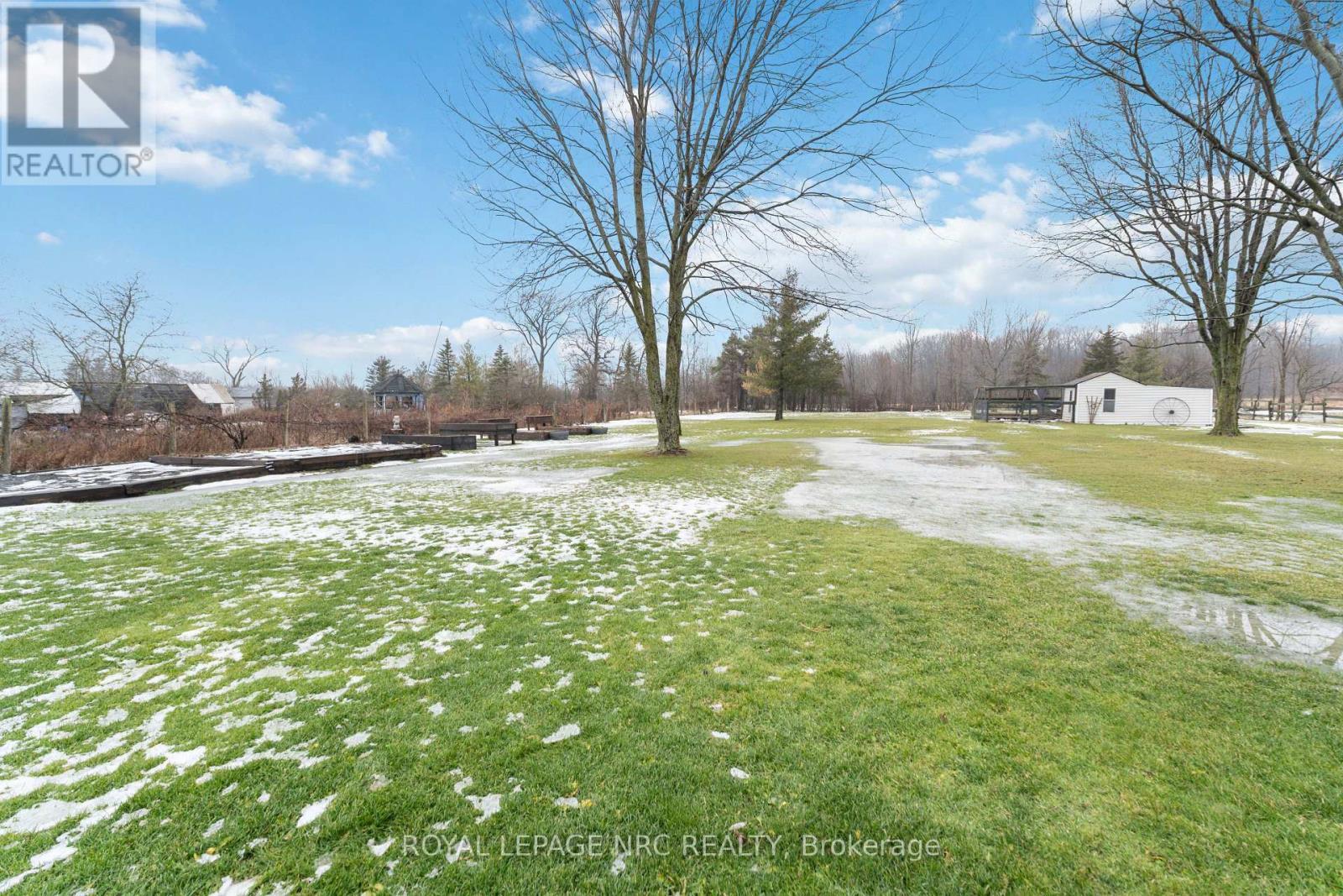 












3406 BOWEN ROAD

,
Fort Erie (Stevensville),




Ontario
L0S1S0

