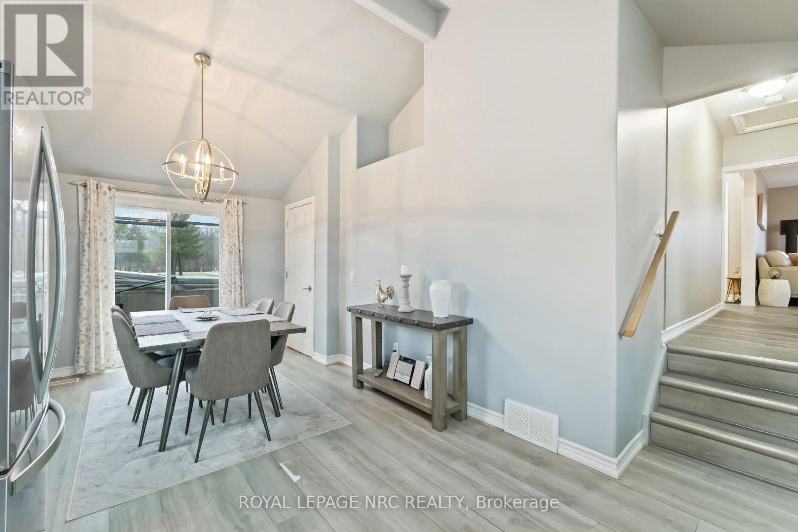 












3406 BOWEN ROAD

,
Fort Erie (Stevensville),




Ontario
L0S1S0

