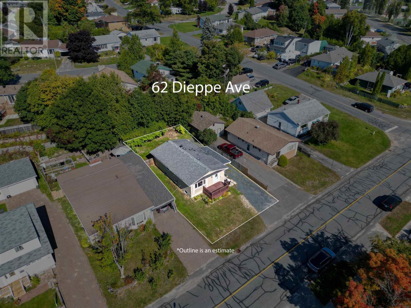 












62 Dieppe AVE

,
Elliot Lake,




Ontario
P5A1H3

