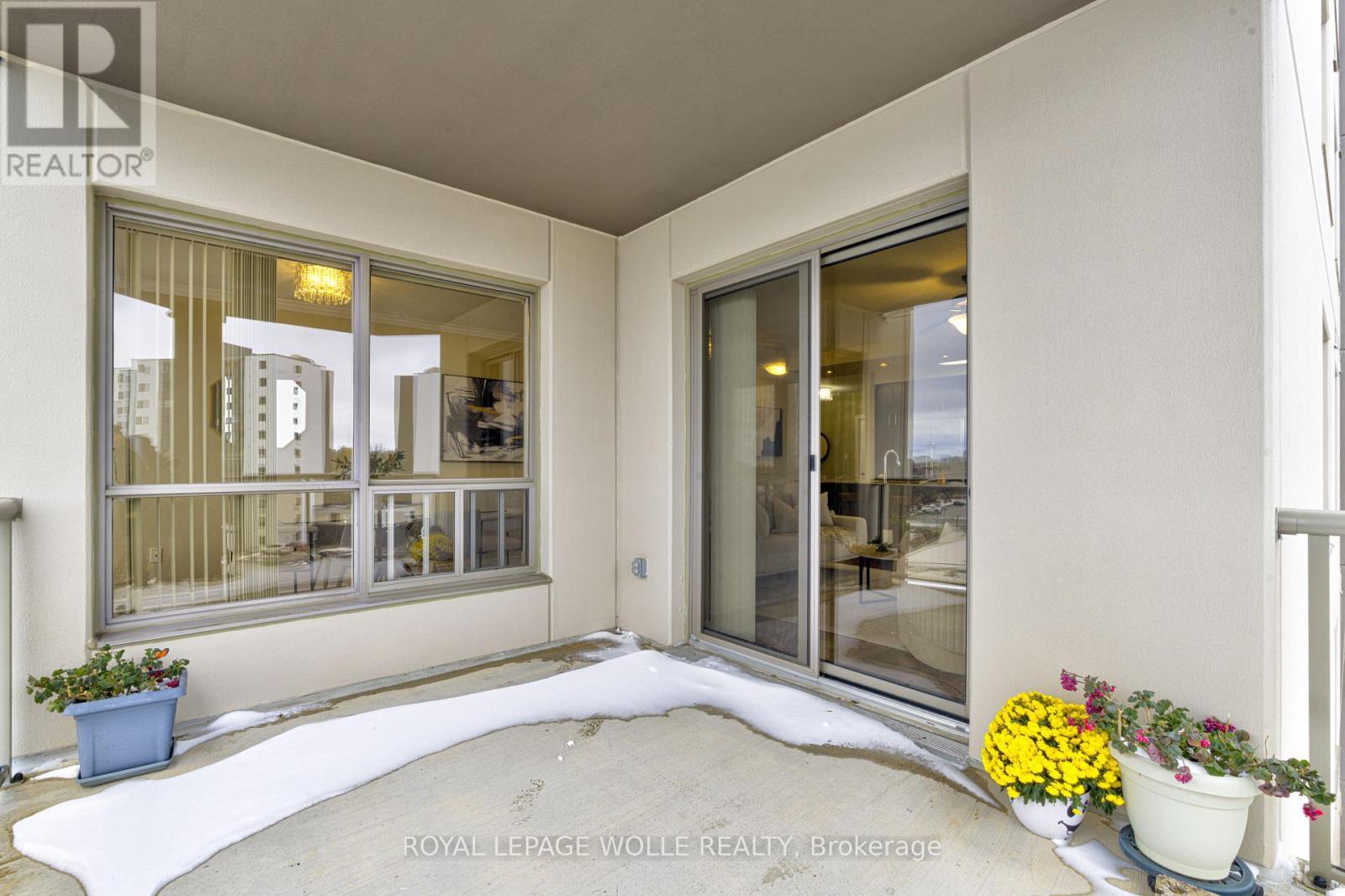 












608 - 539 BELMONT AVENUE W

,
Kitchener,




Ontario
N2M0A2

