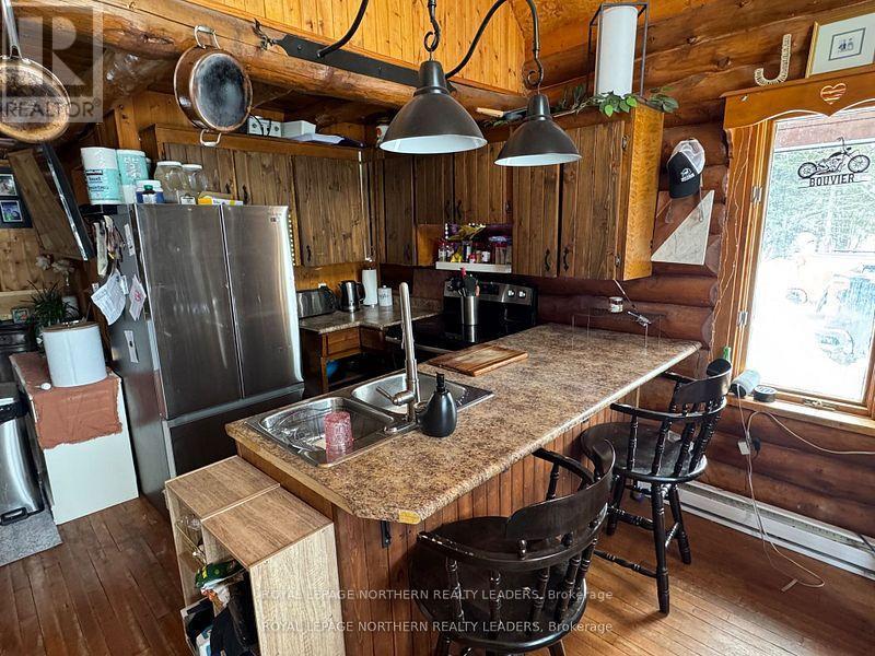 












1403 GRINDSTONE ROAD

,
Black River-Matheson (Matheson),




Ontario
P0K1N0

