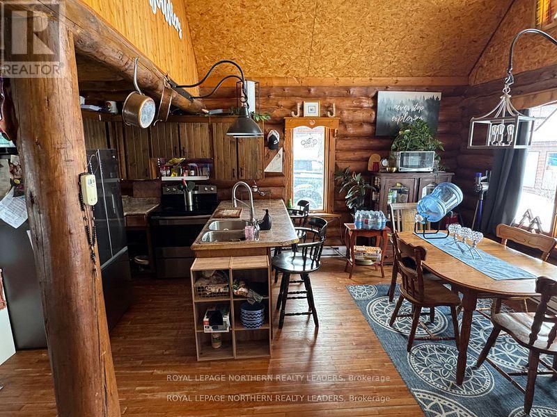 












1403 GRINDSTONE ROAD

,
Black River-Matheson (Matheson),




Ontario
P0K1N0

