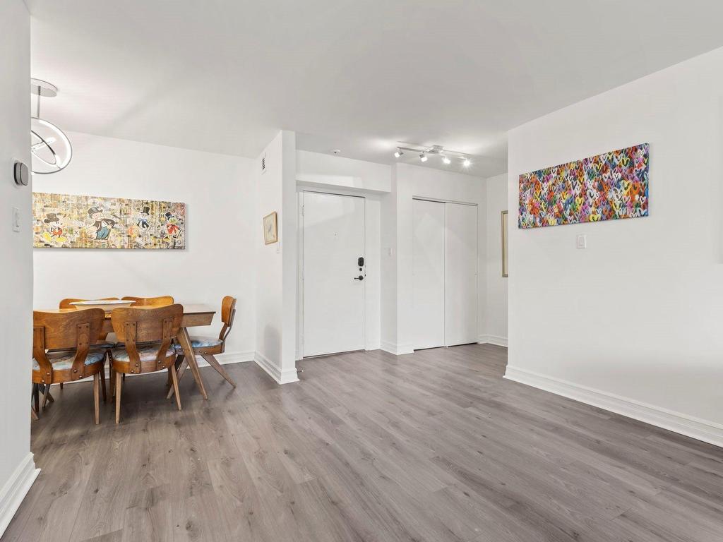 









5900


Av. Armstrong

, 508,
Côte-Saint-Luc,




QC
H4W2Z5

