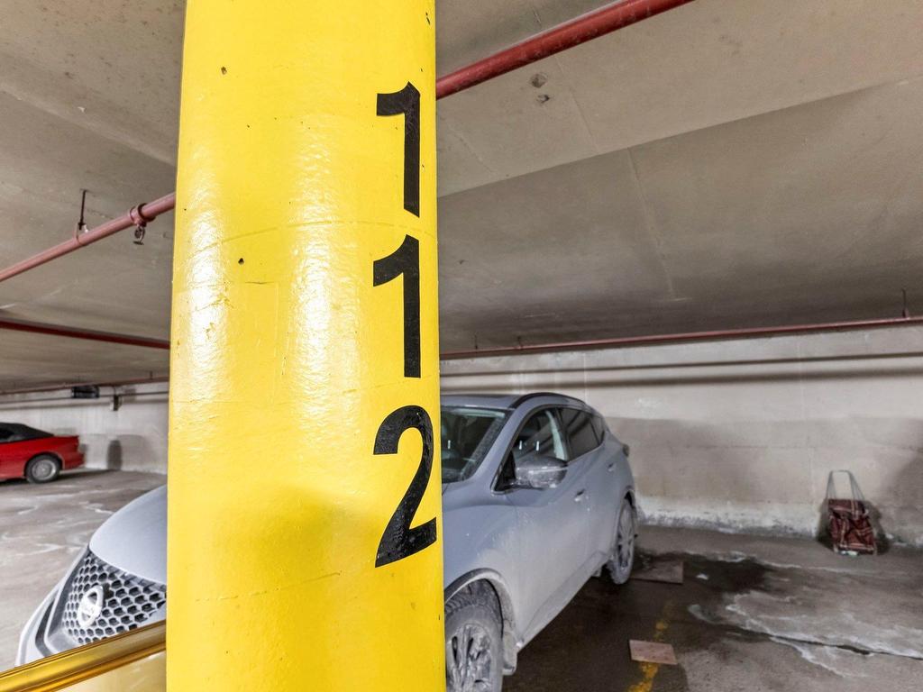 









5900


Av. Armstrong

, 508,
Côte-Saint-Luc,




QC
H4W2Z5

