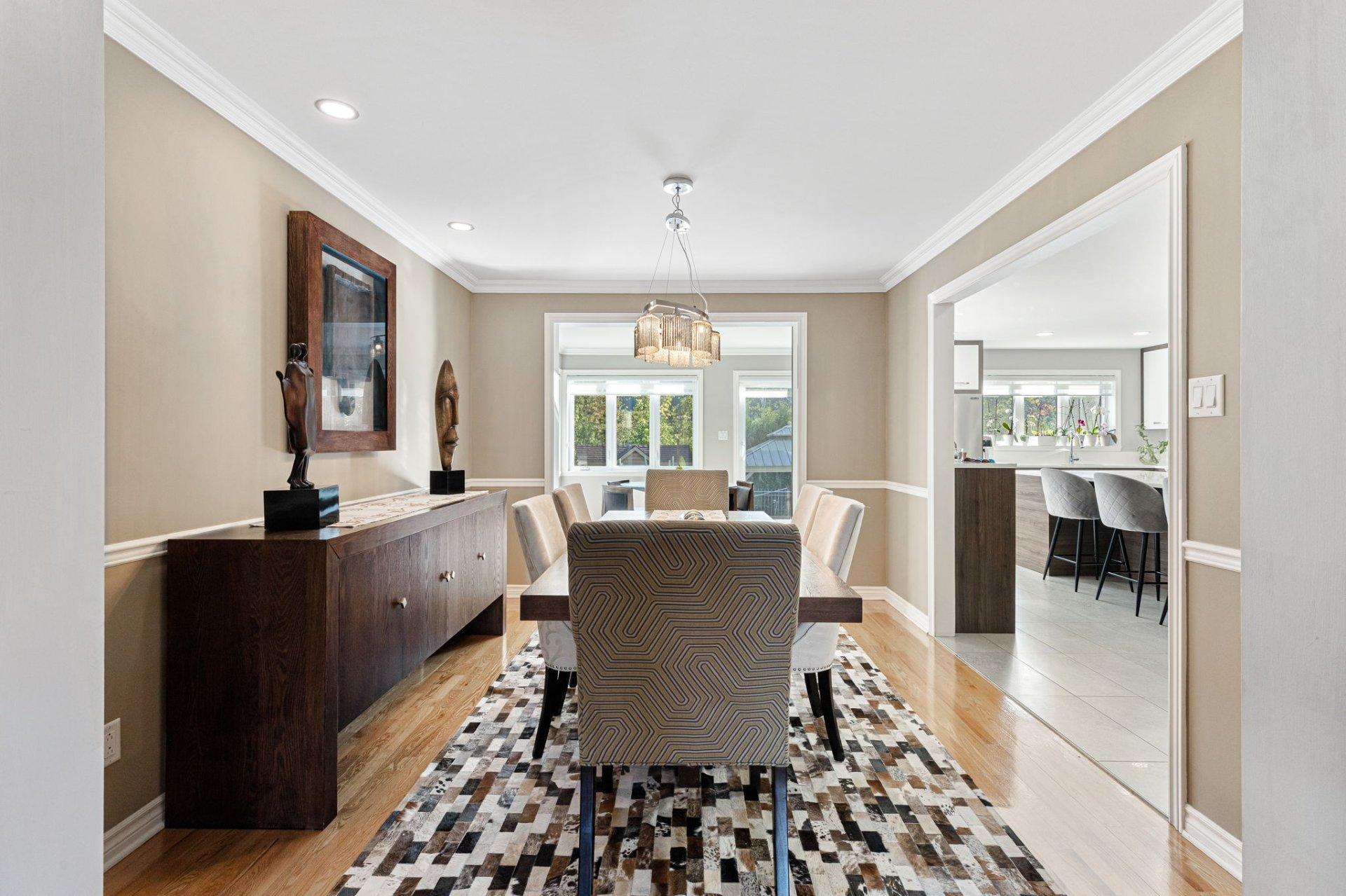 









314


Rue de Gascogne

,
Boucherville,




QC
J4B8T2

