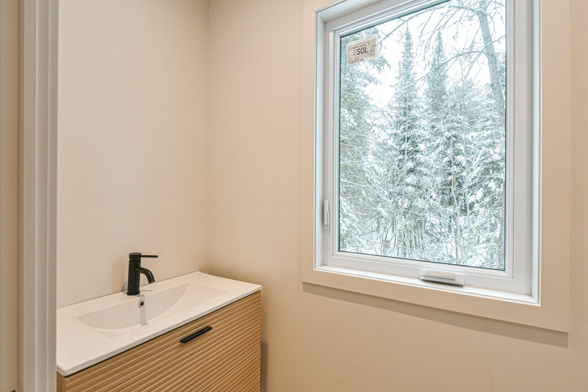 









34


Mtée Manory

,
Sainte-Marguerite-du-Lac-Masson,




QC
J0T1L0

