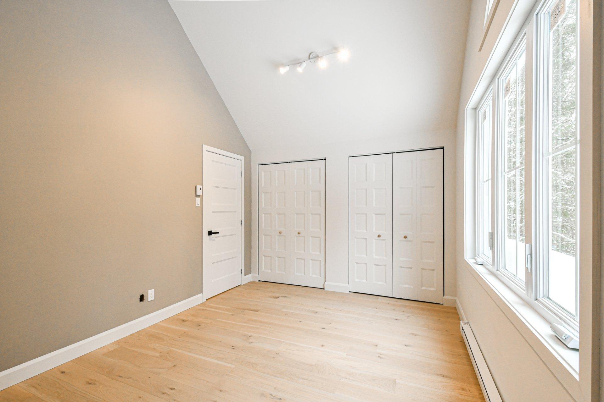 









34


Mtée Manory

,
Sainte-Marguerite-du-Lac-Masson,




QC
J0T1L0

