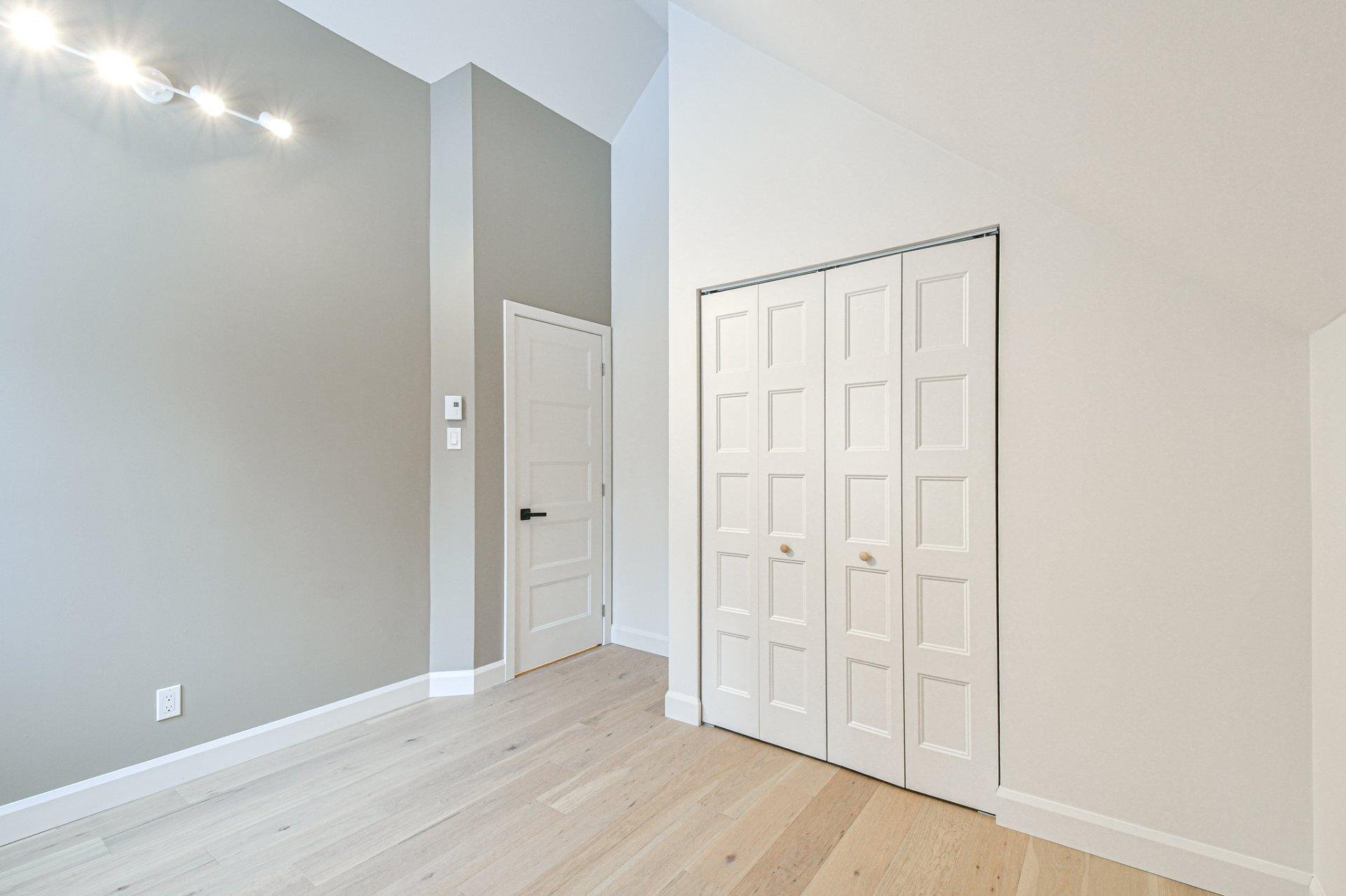 









34


Mtée Manory

,
Sainte-Marguerite-du-Lac-Masson,




QC
J0T1L0

