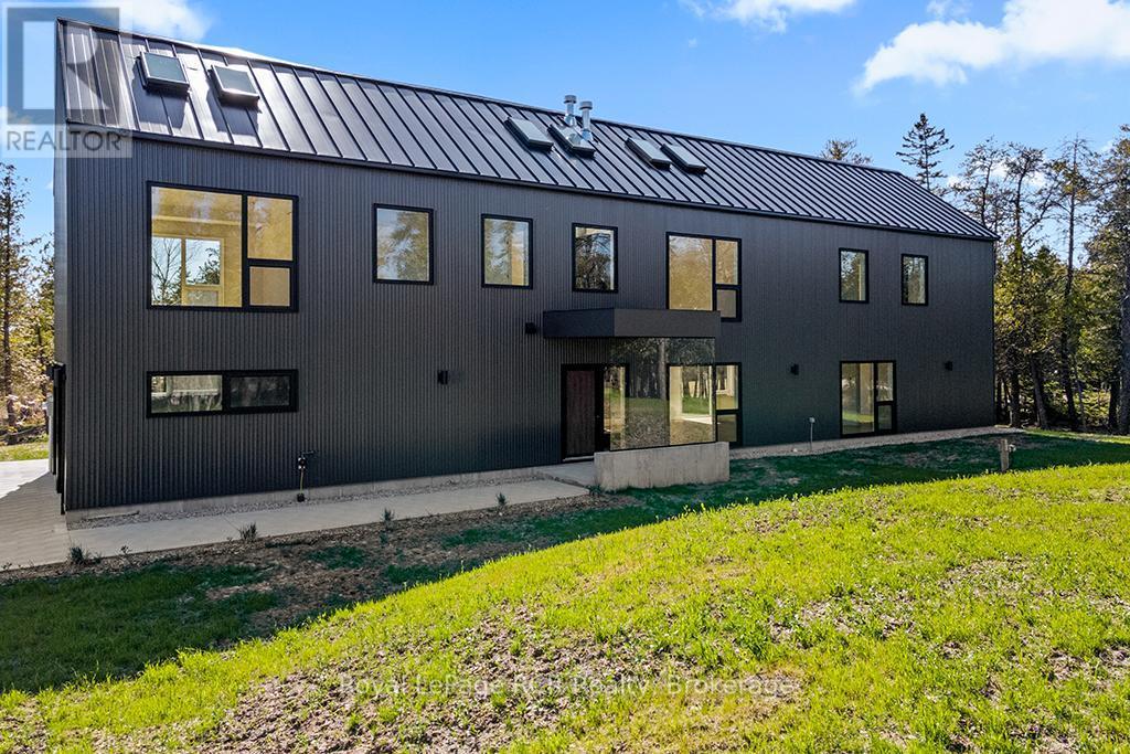 












67 PEDWELL DRIVE

,
Northern Bruce Peninsula,




Ontario
N0H2R0

