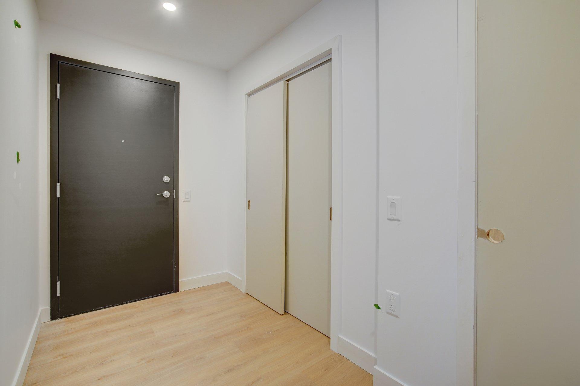 









50


Rue St-Louis

, 114,
Salaberry-de-Valleyfield,




QC
J6T1M6

