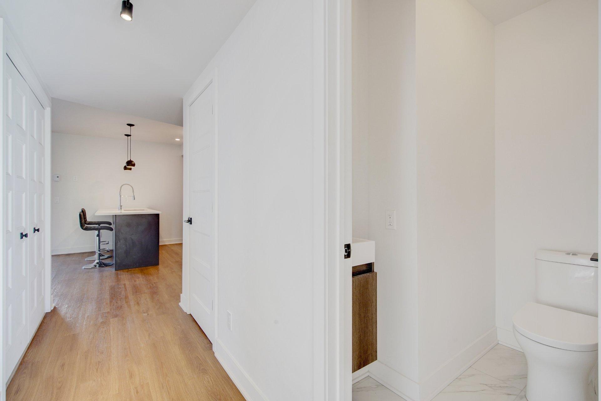 









192


Rue d'Émeraude

,
Candiac,




QC
J5R0S1

