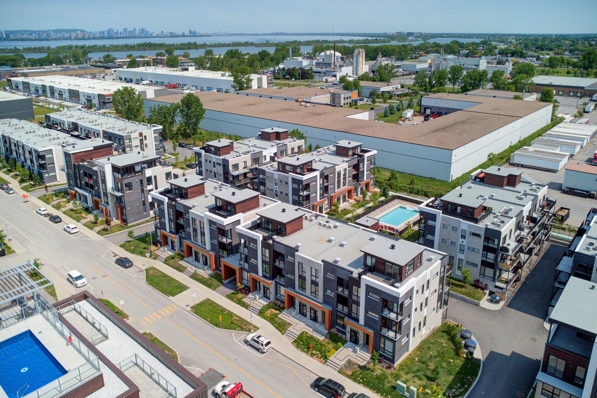 









192


Rue d'Émeraude

,
Candiac,




QC
J5R0S1

