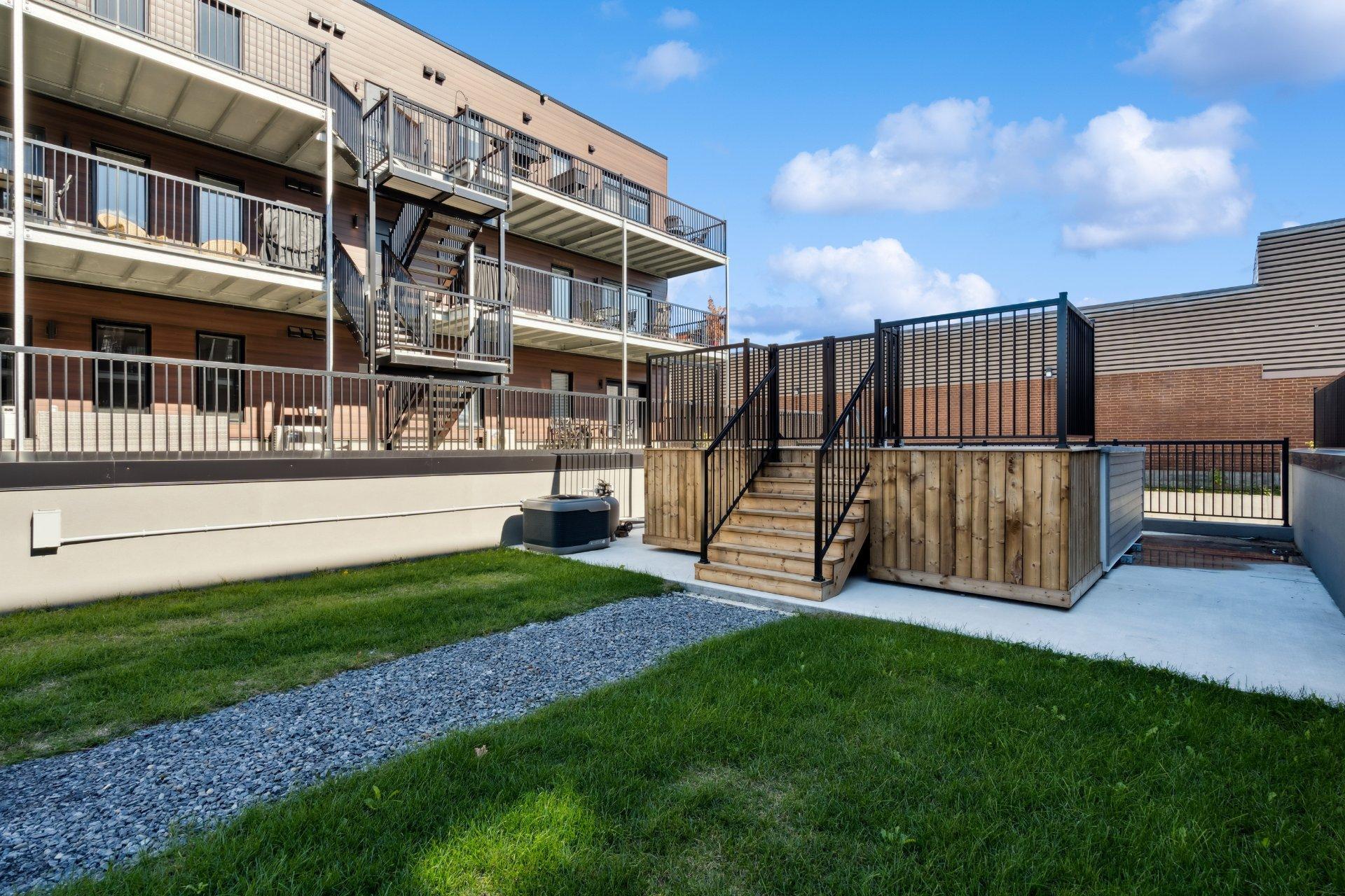 









85


Rue Lachapelle E.

, 105,
Saint-Rémi,




QC
J0L2L0

