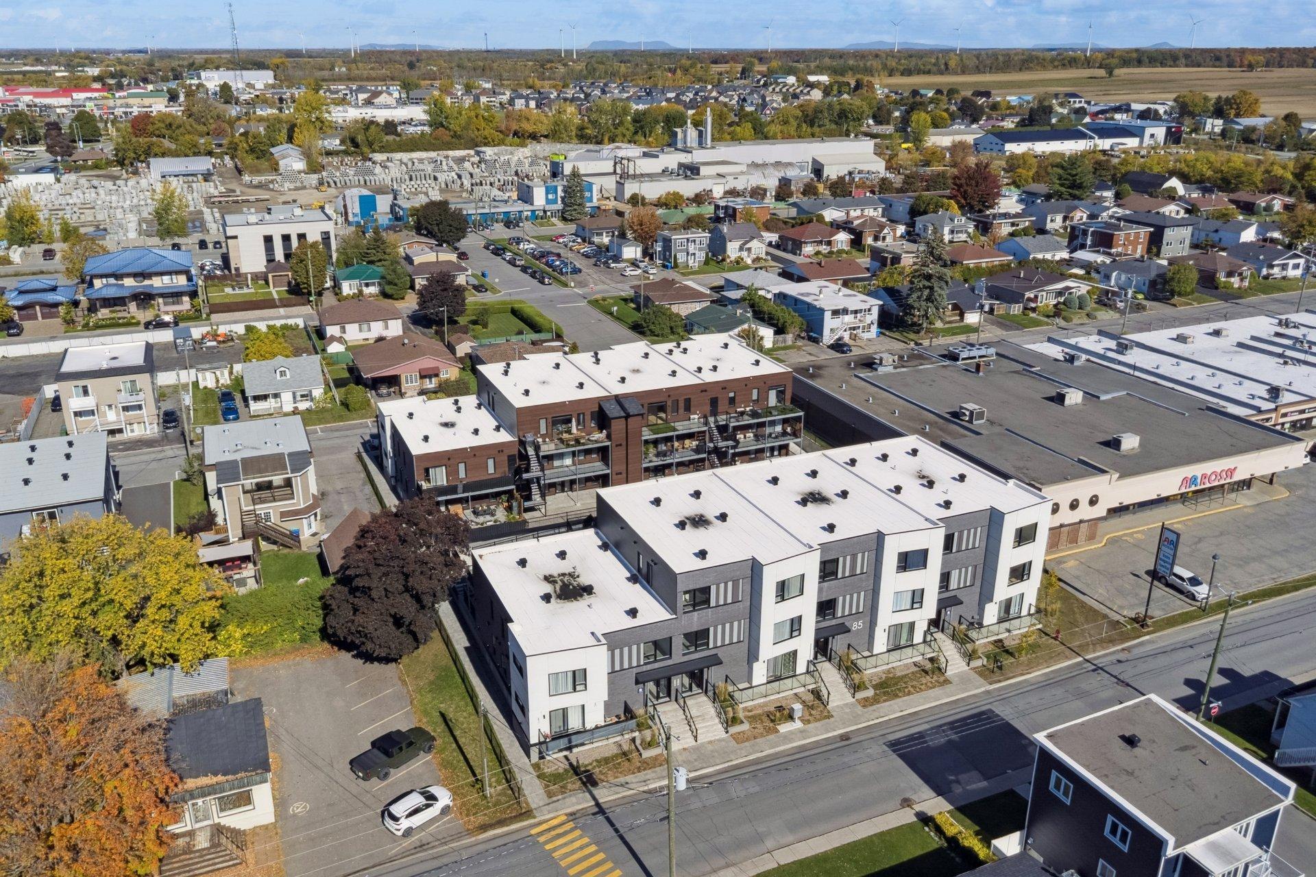 









85


Rue Lachapelle E.

, 105,
Saint-Rémi,




QC
J0L2L0

