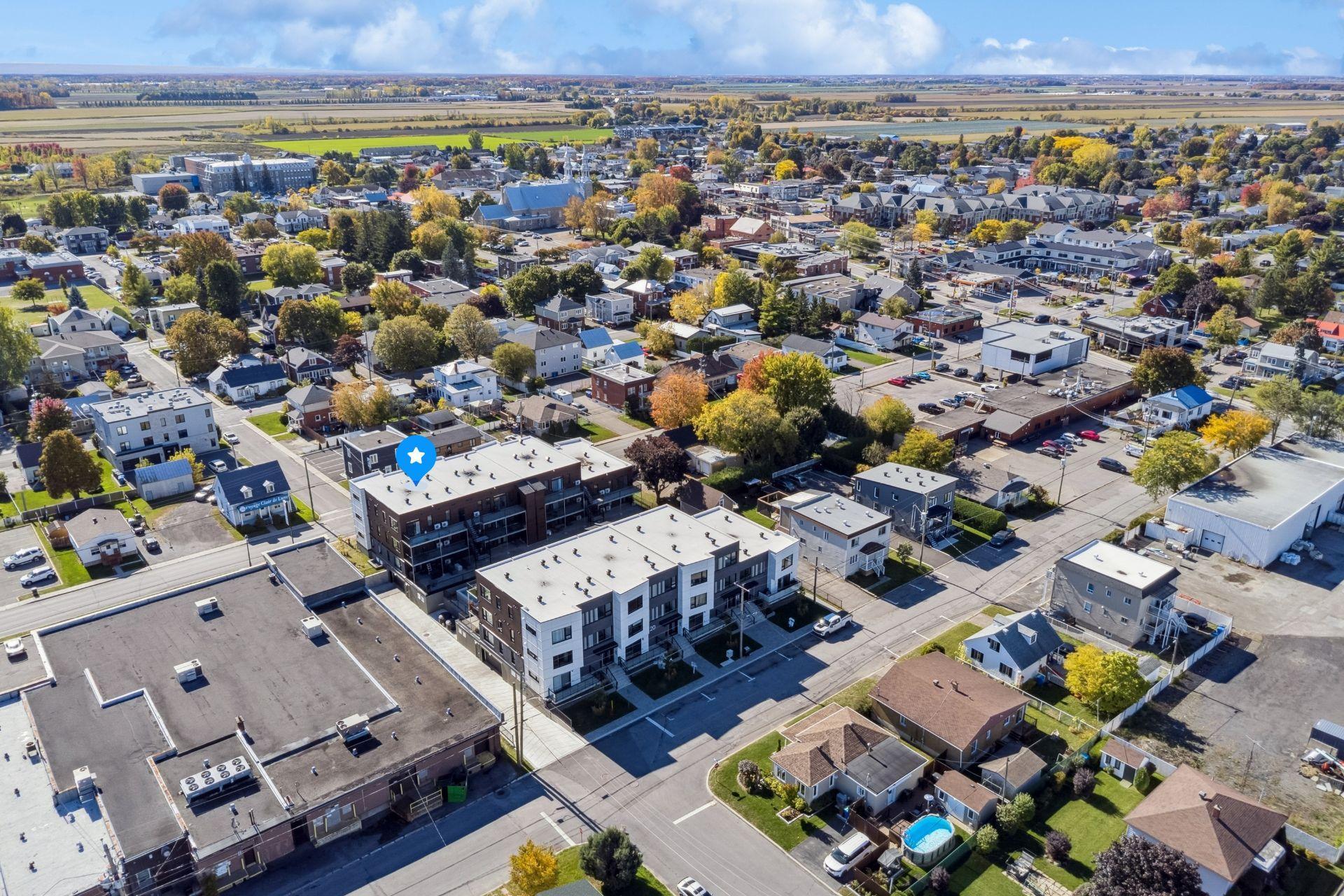 









85


Rue Lachapelle E.

, 105,
Saint-Rémi,




QC
J0L2L0

