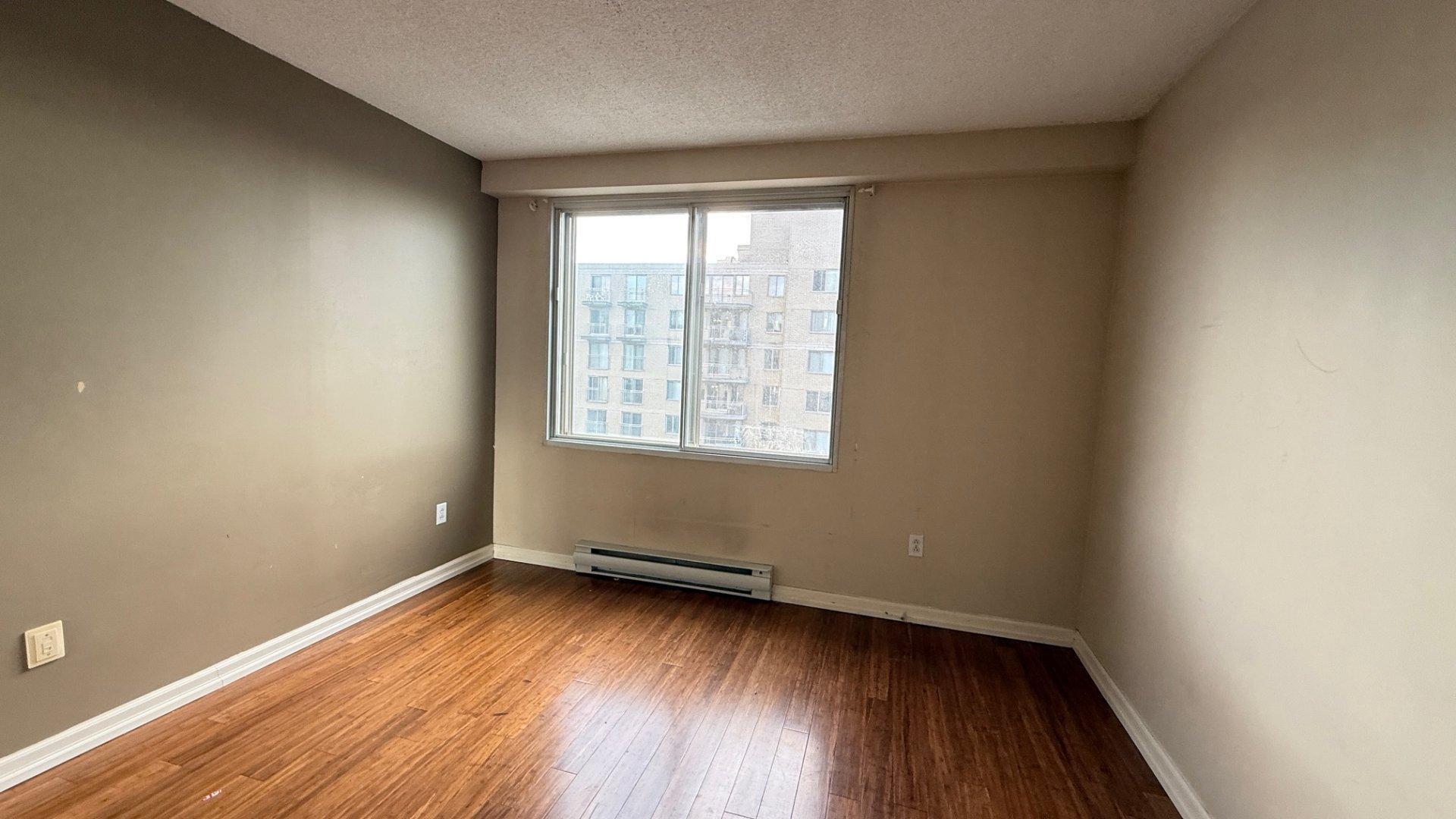 









11115


Boul. Cavendish

, 1003,
Montréal (Saint-Laurent),




QC
H4R2M9

