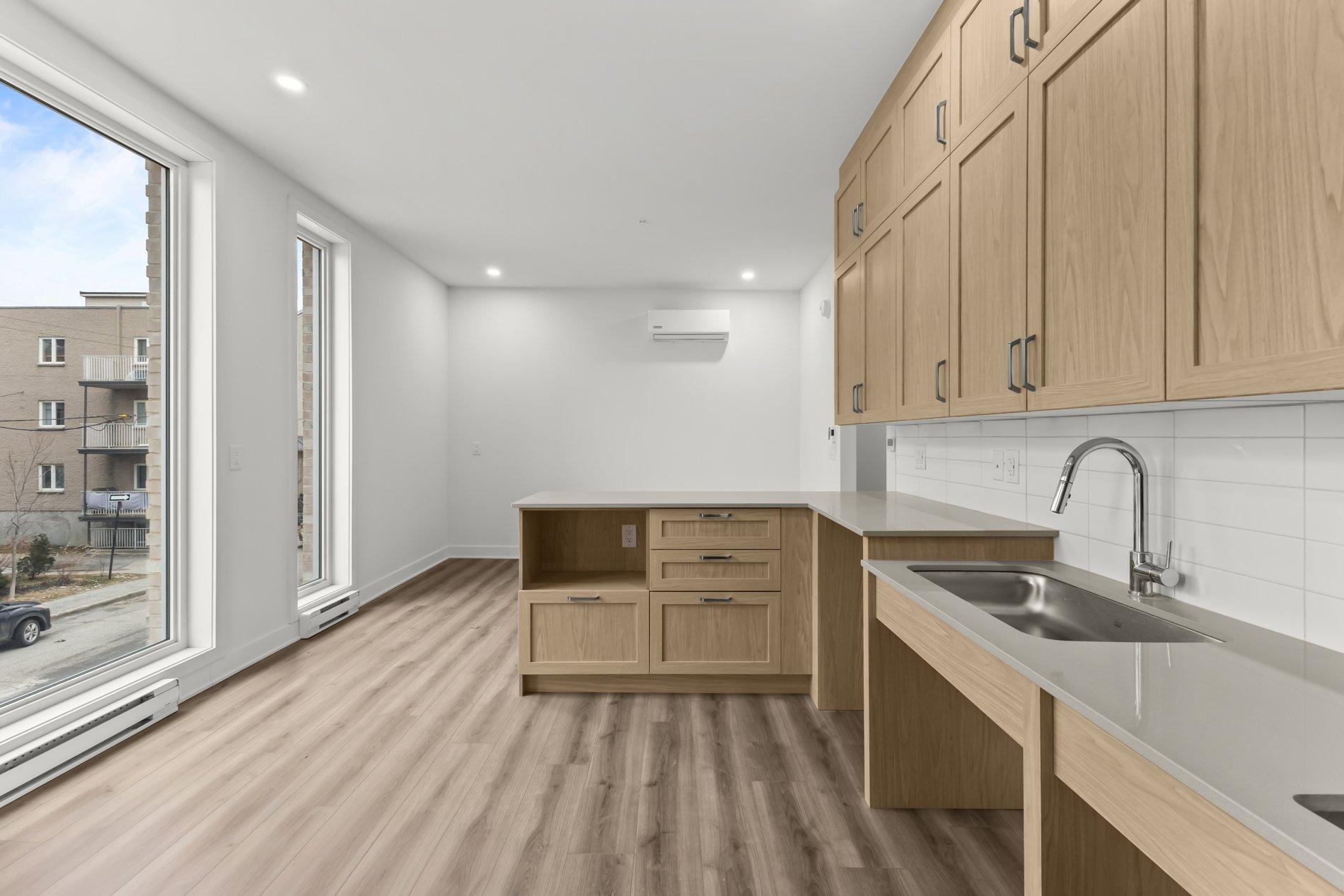 









3328


Rue Masson

, 208,
Montréal (Rosemont/La Petite-Patrie),




QC
H1X1R4

