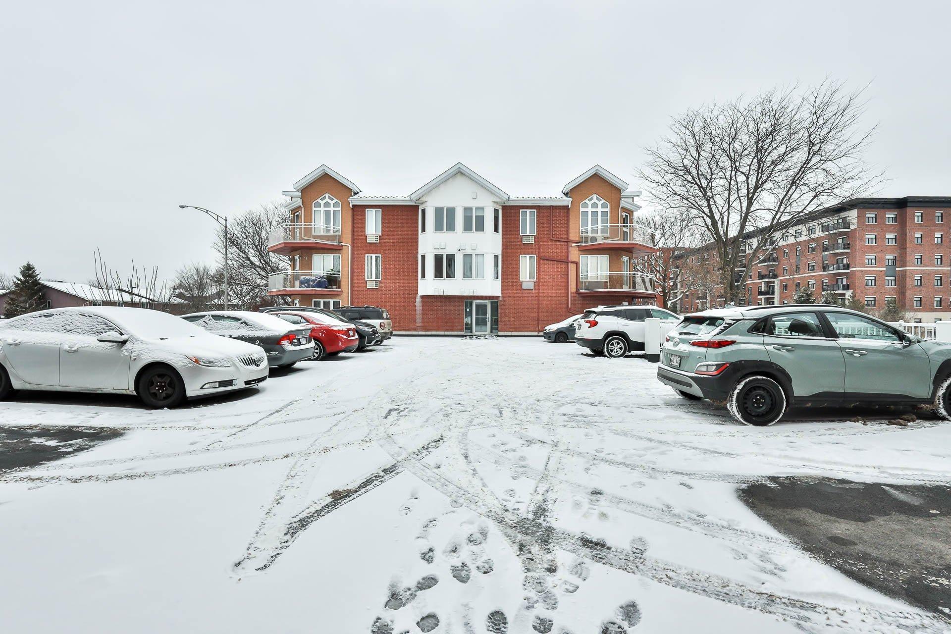 









200


Boul. de l'Hôpital

, 3,
Gatineau (Gatineau),




QC
J8T8J6

