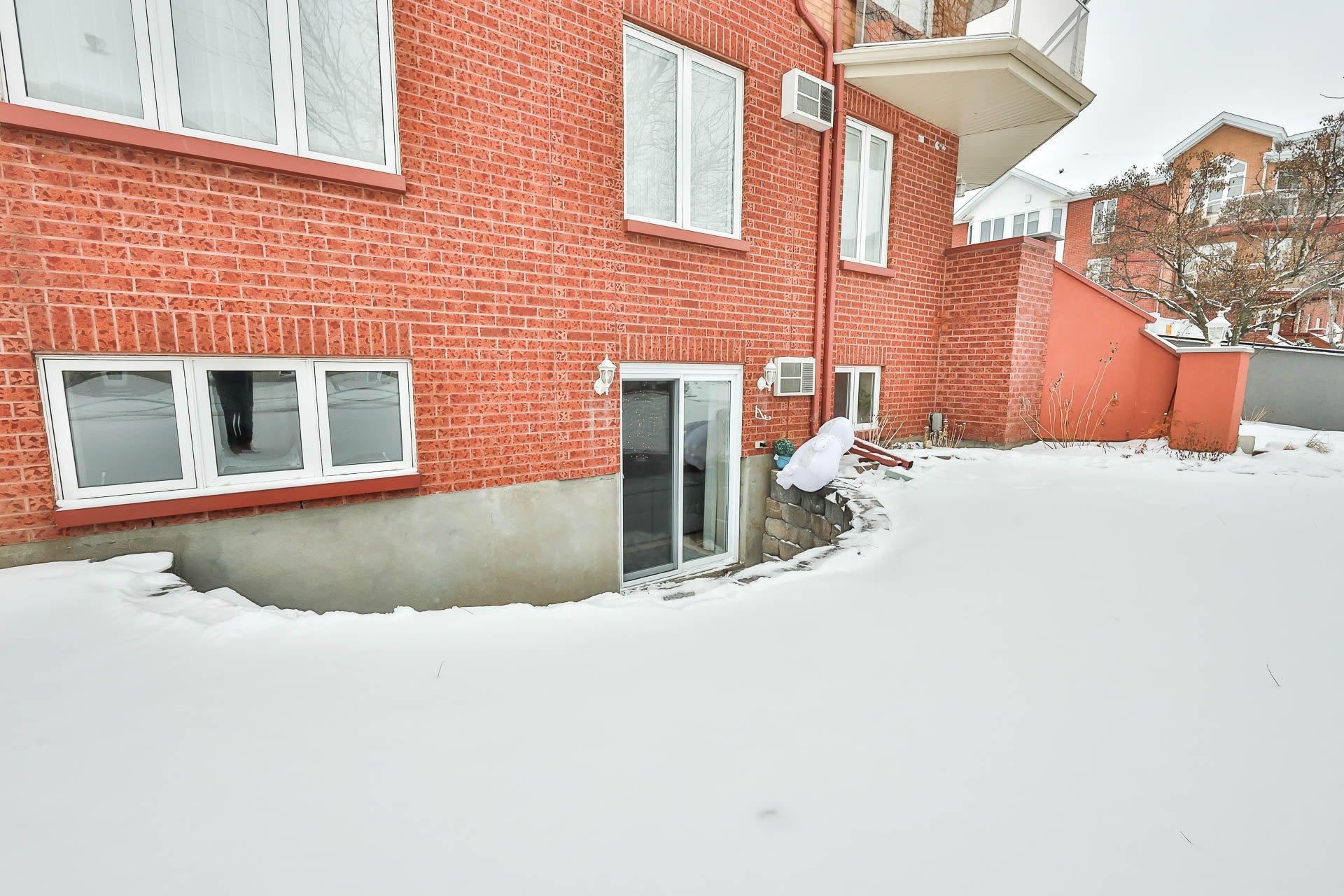 









200


Boul. de l'Hôpital

, 3,
Gatineau (Gatineau),




QC
J8T8J6

