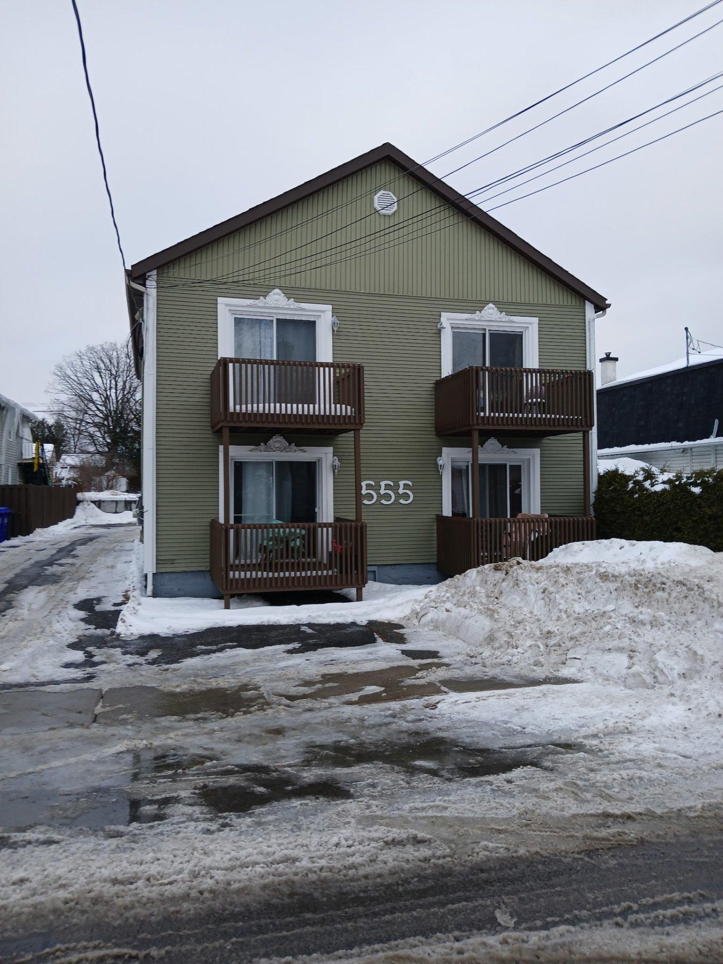 









555


Rue Watt

,
Gatineau (Gatineau),




QC
J8P4C3

