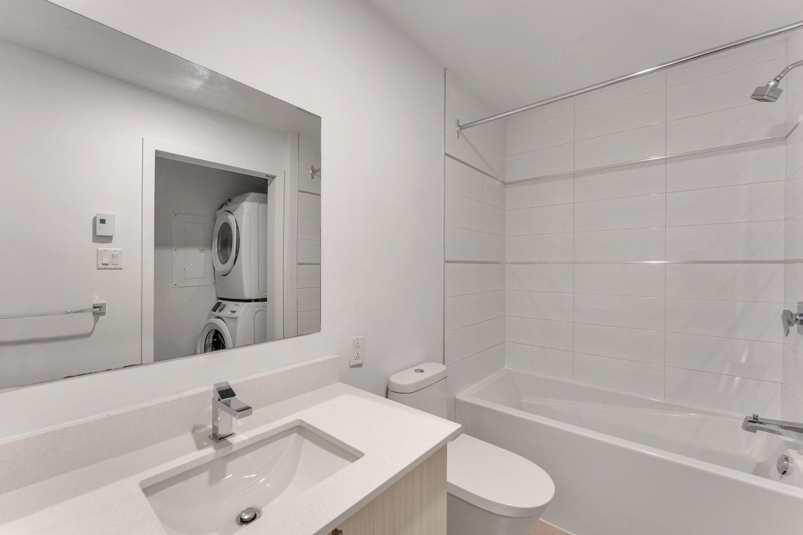 









1295


Rue des Carrières

, 312,
Montréal (Rosemont/La Petite-Patrie),




QC
H2S0E1

