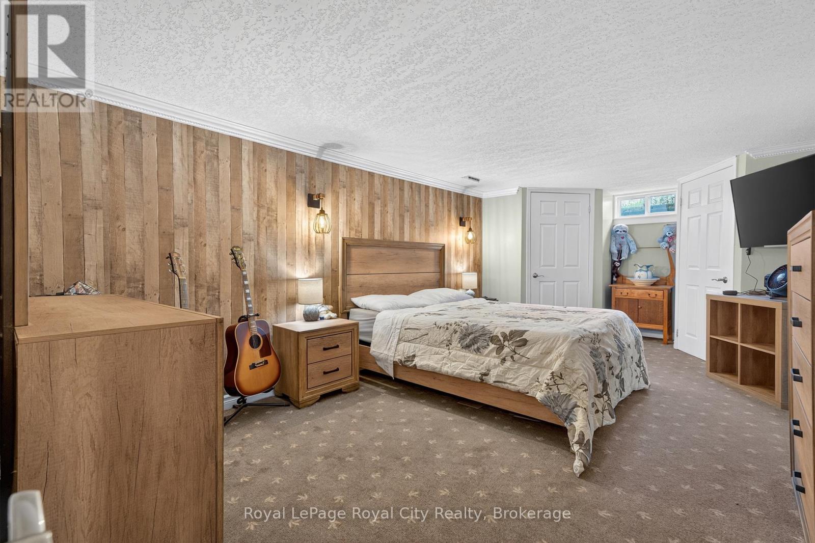 












68 SUNSET BOULEVARD

,
Cambridge,




Ontario
N1S1A7

