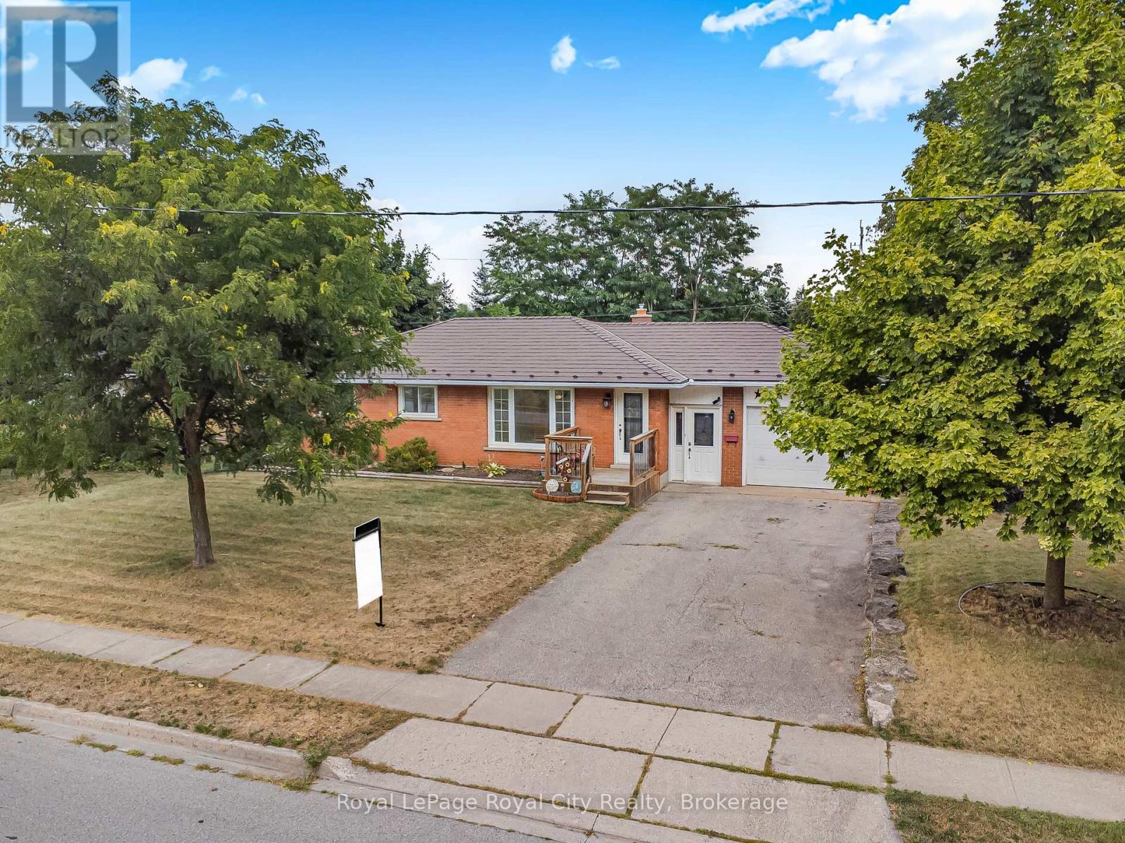 












68 SUNSET BOULEVARD

,
Cambridge,




Ontario
N1S1A7

