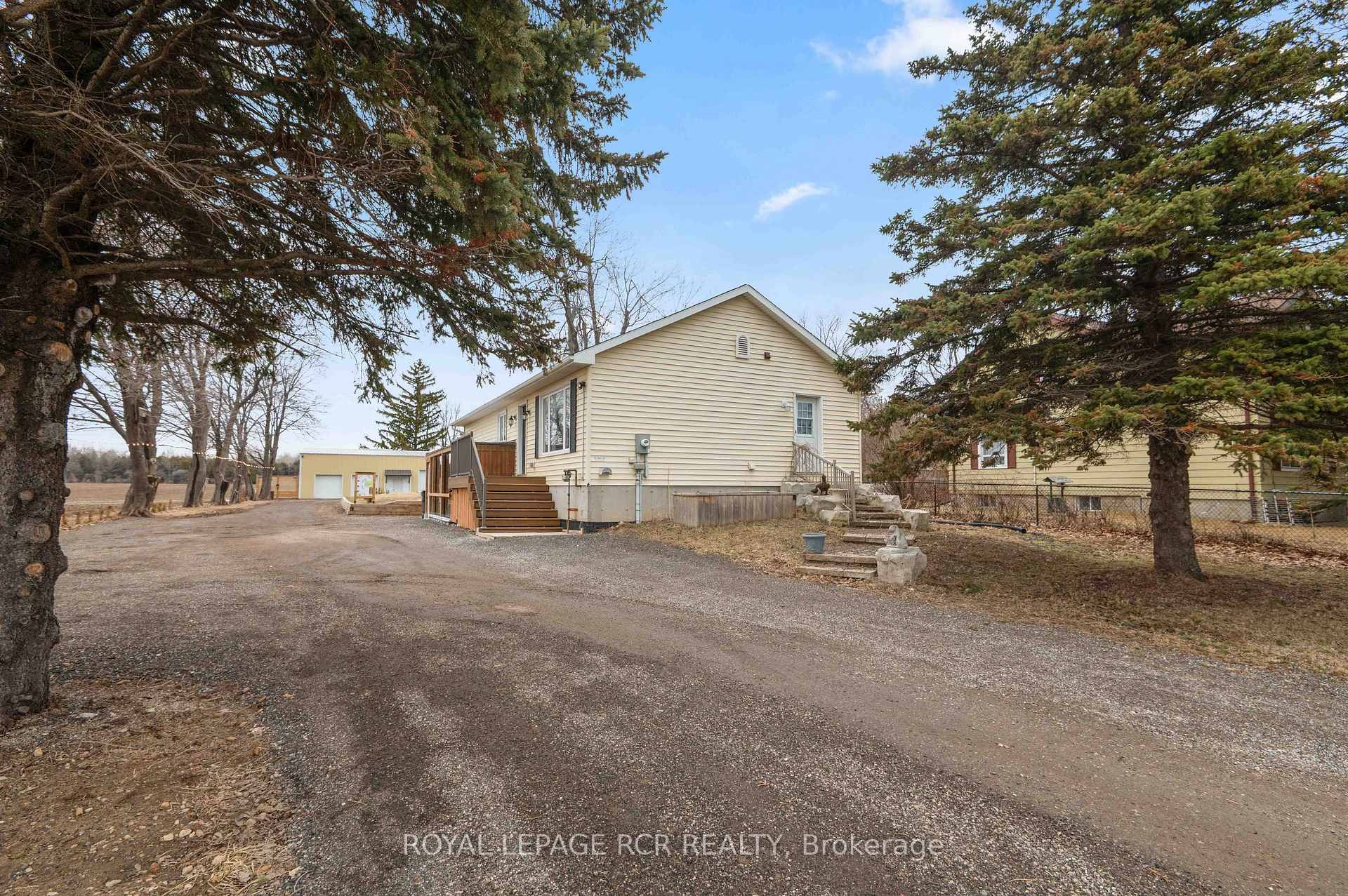 









18637


Hurontario (Hwy 10)

Street,
Caledon,




ON
L7K 0X9

