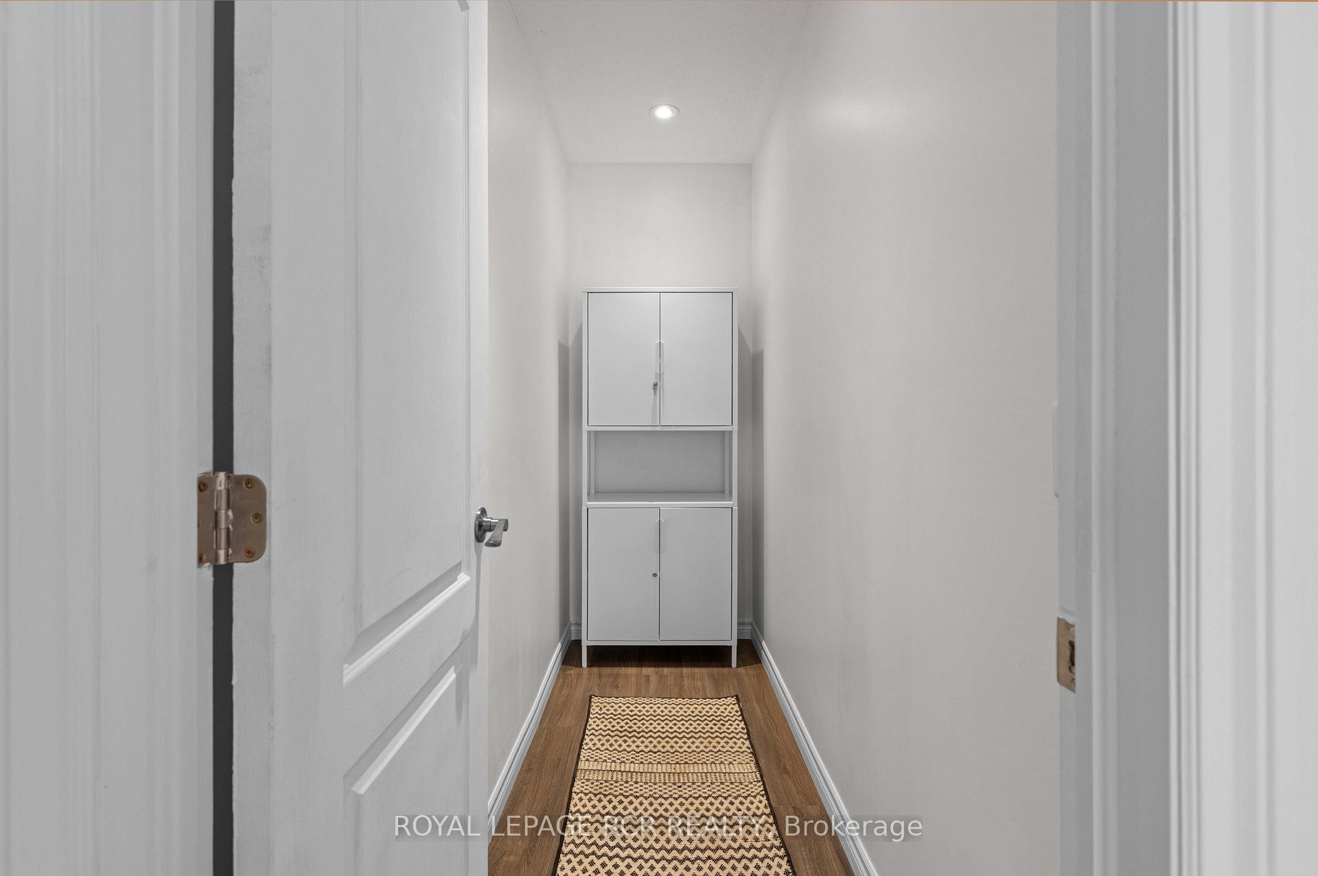 









18637


Hurontario (Hwy 10)

Street,
Caledon,




ON
L7K 0X9

