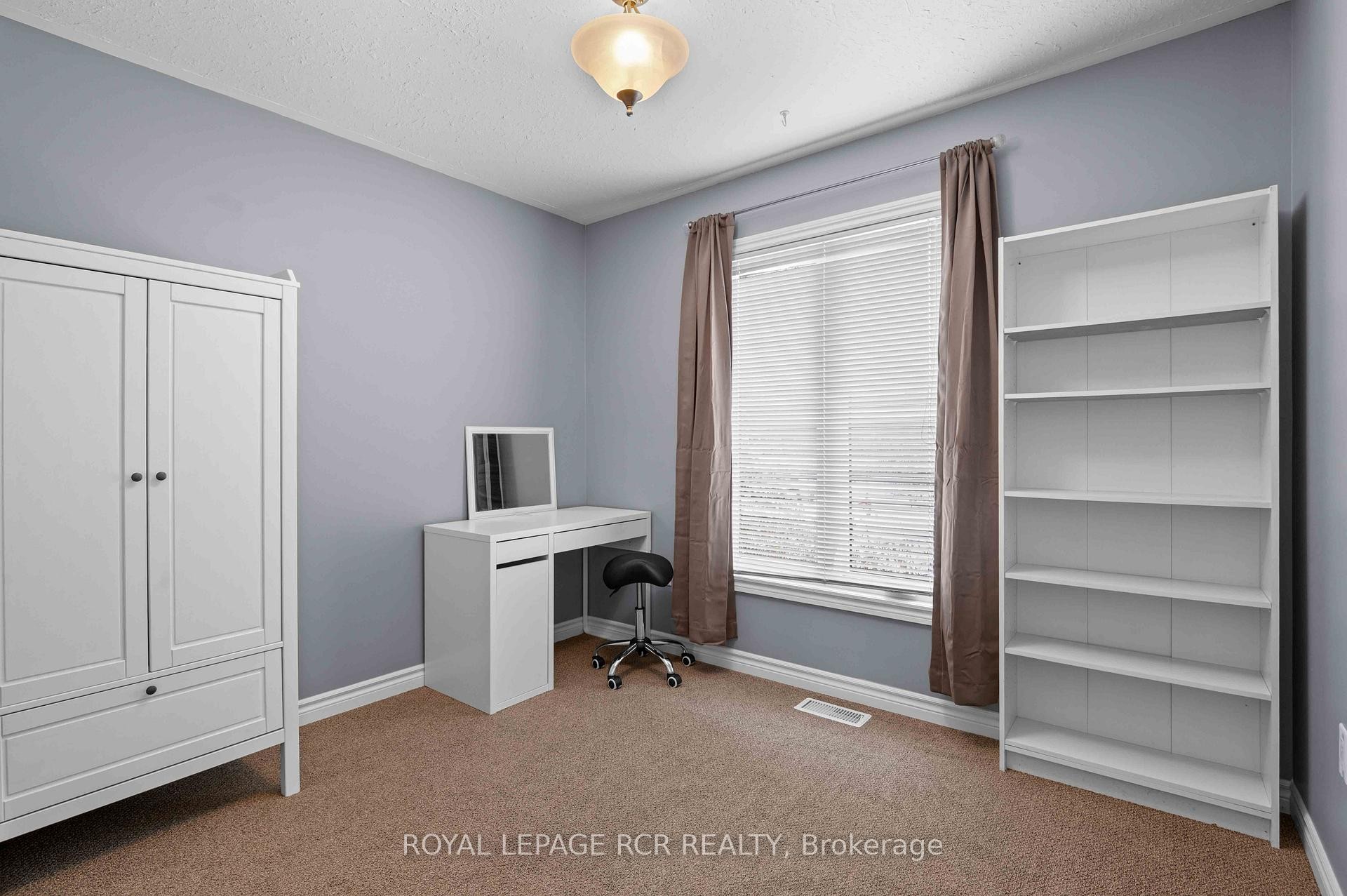 









18637


Hurontario (Hwy 10)

Street,
Caledon,




ON
L7K 0X9

