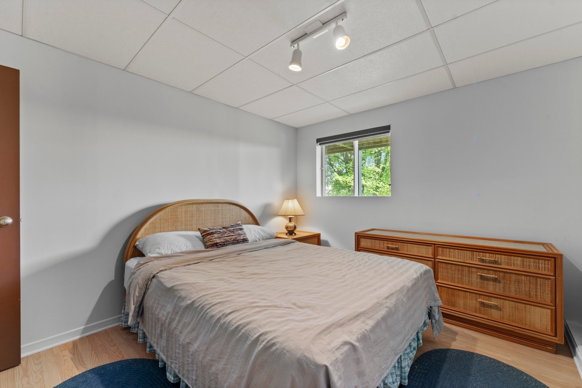 









183


Ch. Cooledge

,
Austin,




QC
J0B1B0

