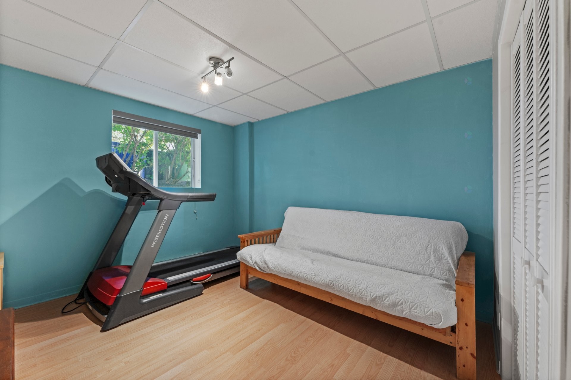 









183


Ch. Cooledge

,
Austin,




QC
J0B1B0

