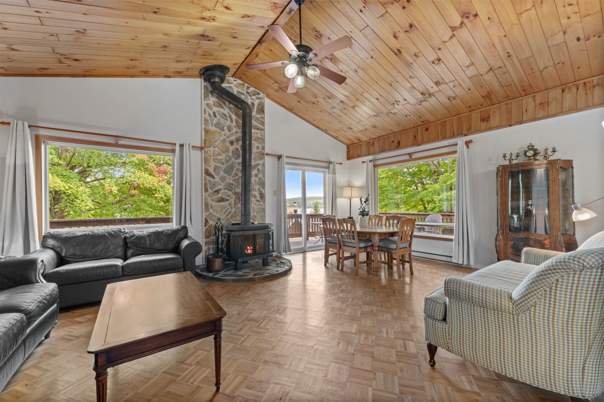 









183


Ch. Cooledge

,
Austin,




QC
J0B1B0

