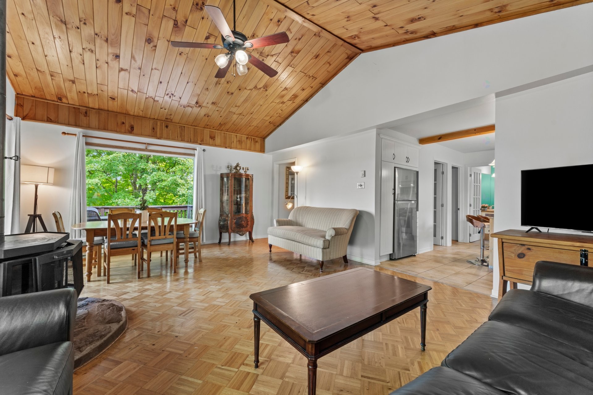 









183


Ch. Cooledge

,
Austin,




QC
J0B1B0

