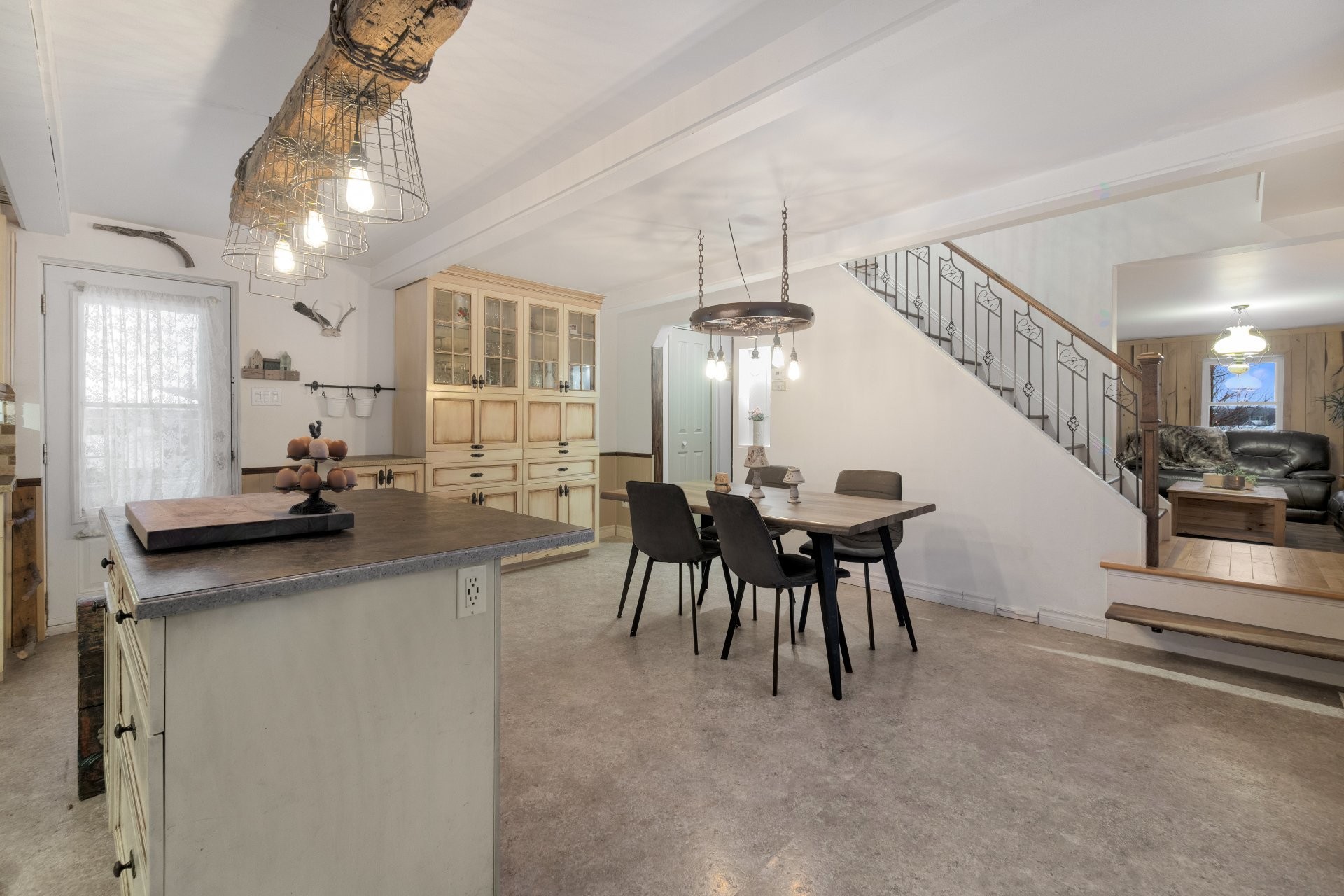 









231


9e-et-10e Rang

,
Saint-Camille,




QC
J0A1G0

