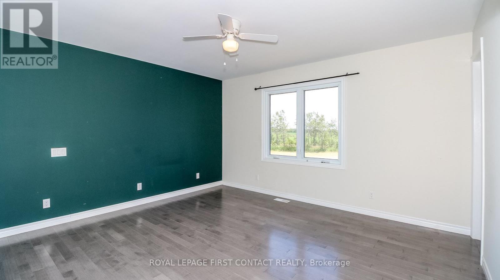 












126734 SOUTHGATE RD 12 ROAD

,
Southgate,




Ontario
N0C1B0

